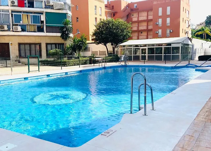 La Estrella De Polux By Mo * Torremolinos